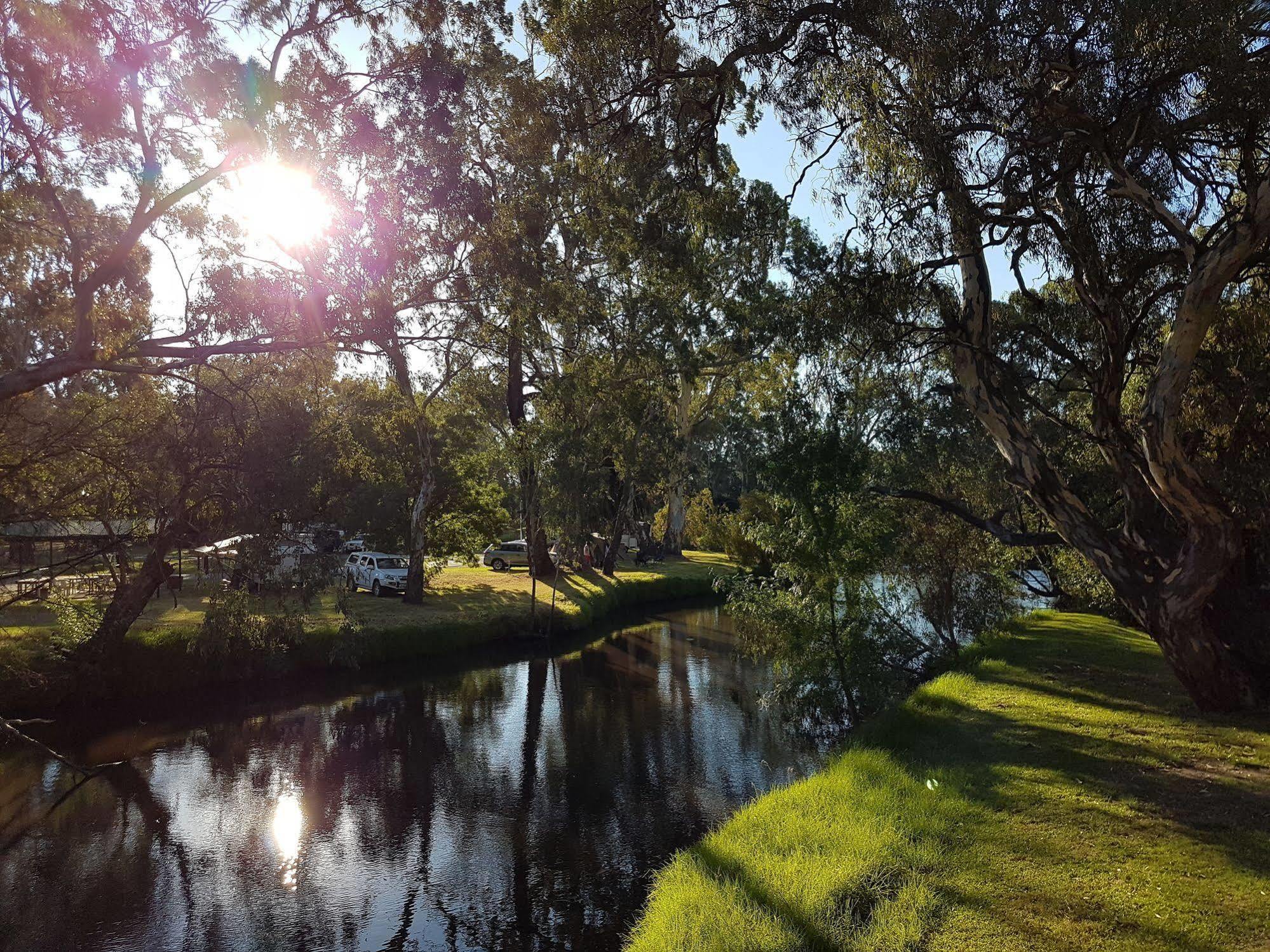 Euroa Caravan Park Hotel Eksteriør billede